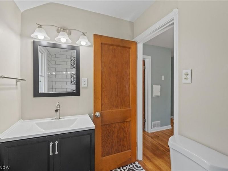 13909 Thraves Avenue , Garfield Heights, OH 44125 Photo 21
