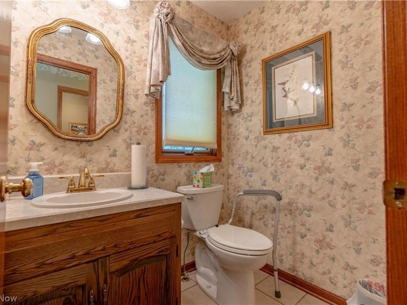 5233 Limerick Avenue NW, North Canton, OH 44720 Photo 20