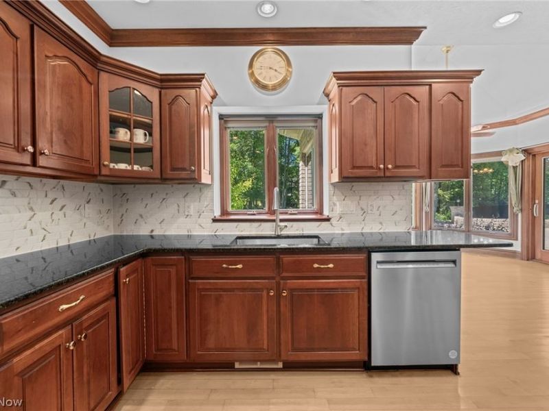 298 Village Drive, Broadview Heights, OH 44147 Photo 14