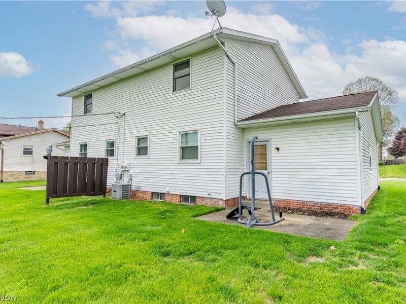 1084-1086 Baier Avenue, Louisville, OH 44641 Photo 2