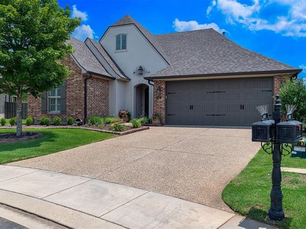 403 Stacey Lane, Bossier City, LA 71111