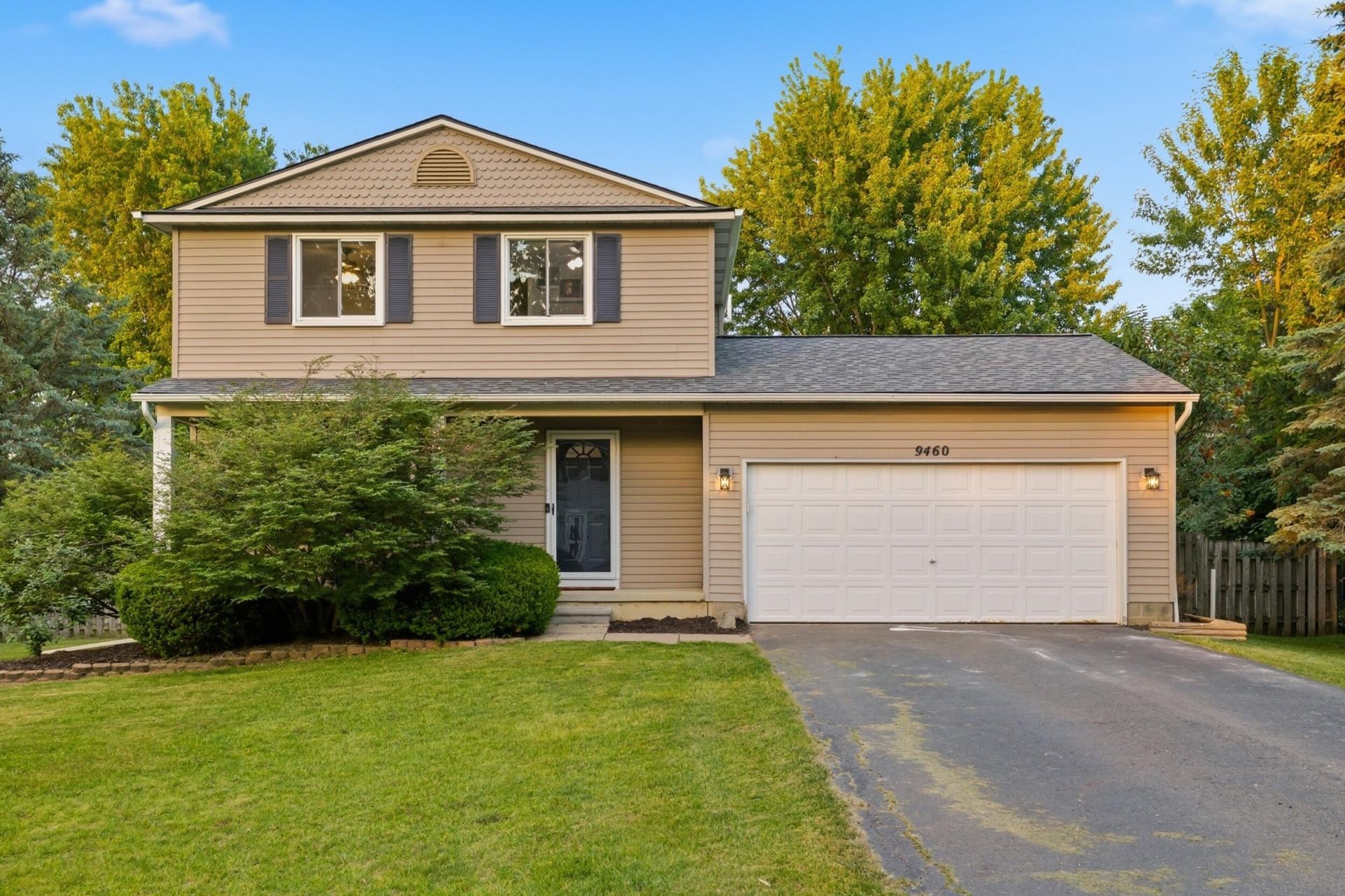 9460 Wildwood Lake Drive, Whitmore Lake, MI 48189 Main Photo