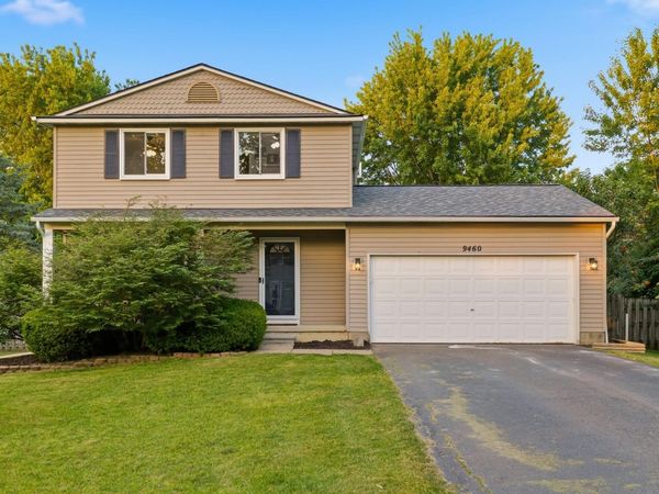 9460 Wildwood Lake Drive, Whitmore Lake, MI 48189