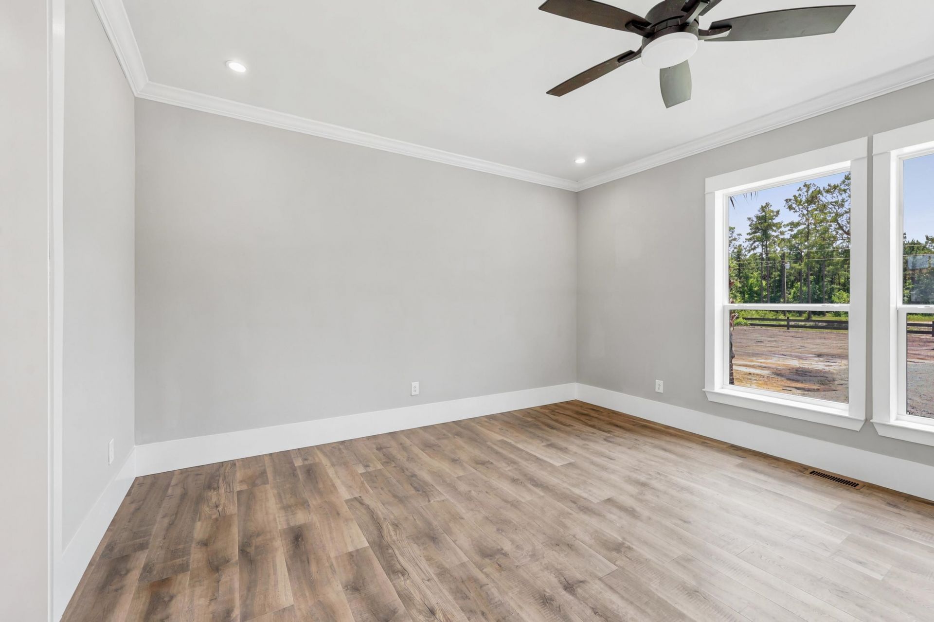 670 Kent Rd. Photo 21