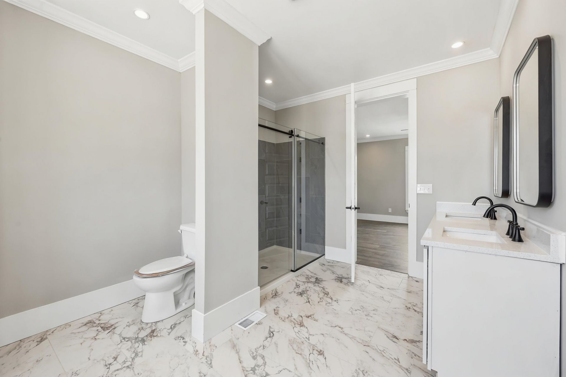 670 Kent Rd. Photo 24