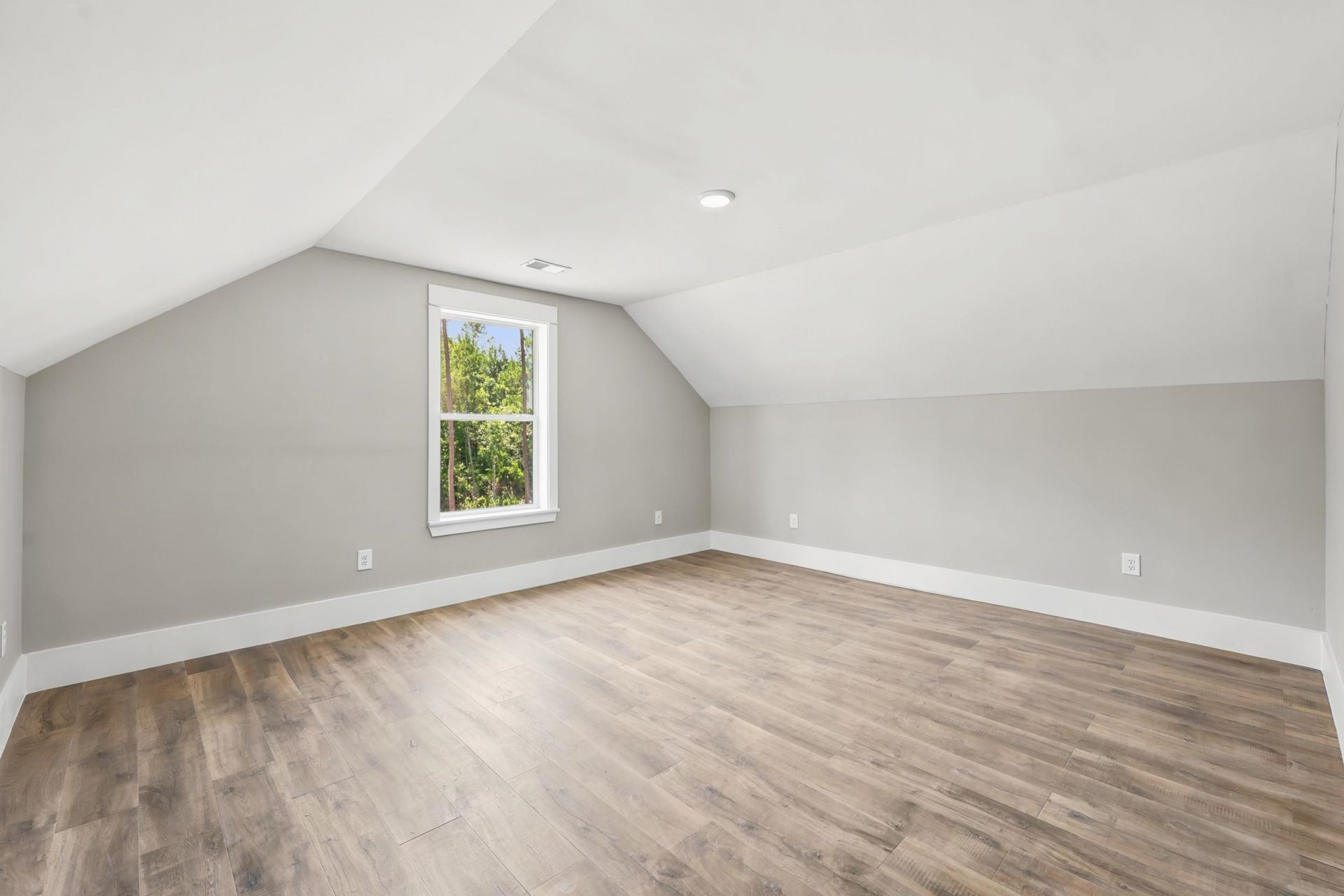 670 Kent Rd. Photo 30