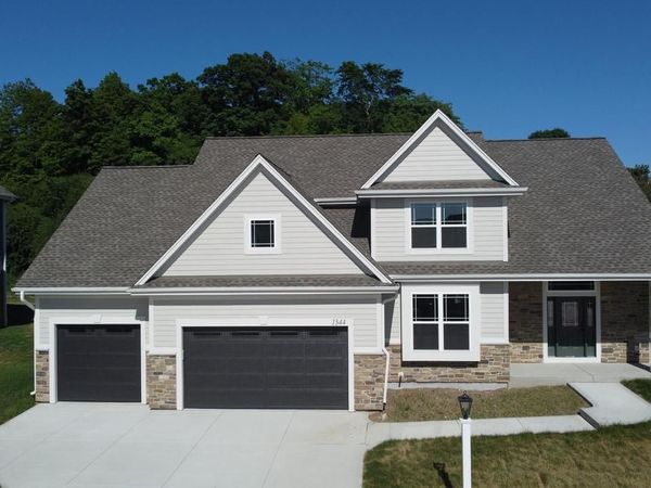 1344 Mohican TRAIL, Powers Lake, WI 53159