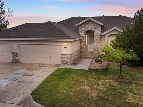 519 Stafford Circle, Castle Rock, CO 80104