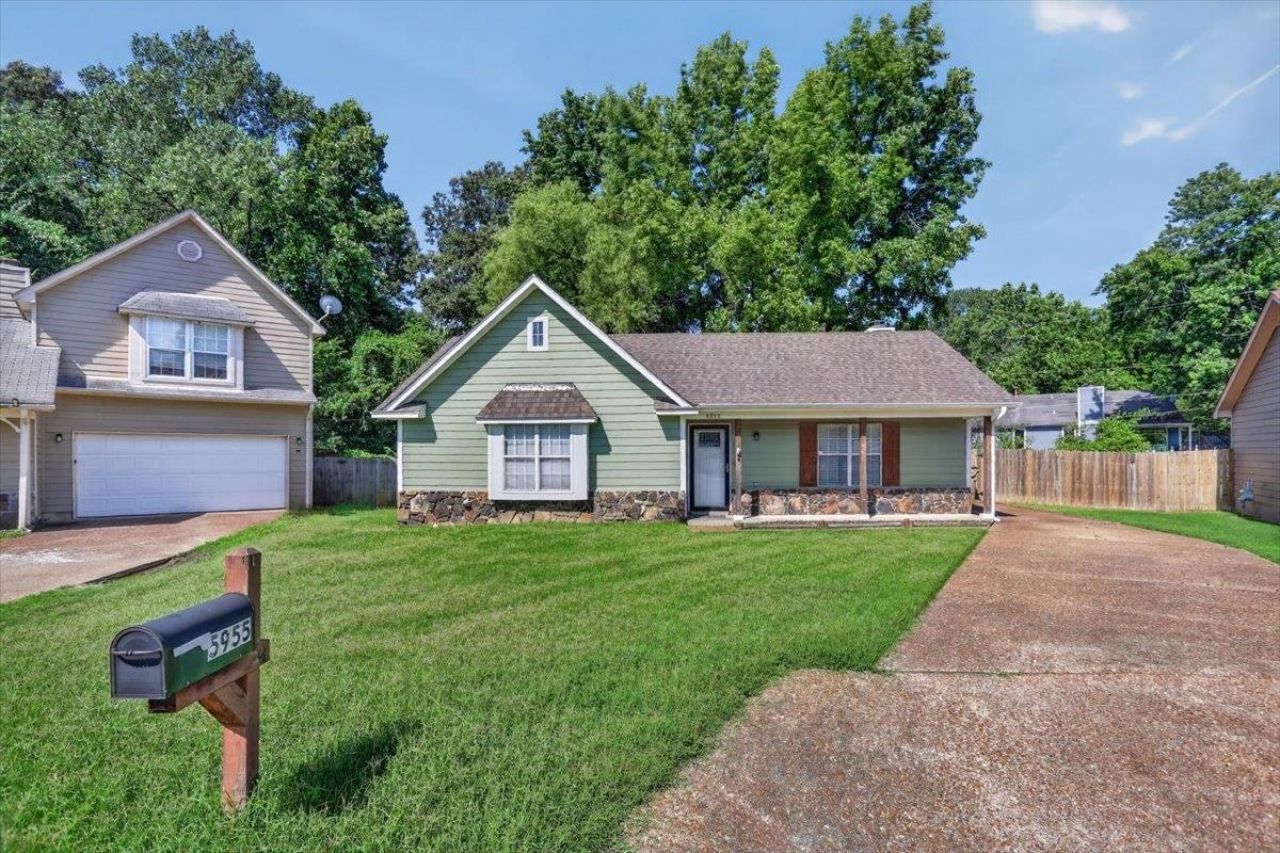 5955 Chandeleur Cv, Millington, TN 38053 Main Photo