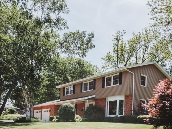 255 Brevity Ln, Columbus, WI 53925
