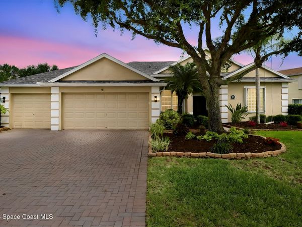 256 Brandy Creek Circle SE, Palm Bay, FL 32909