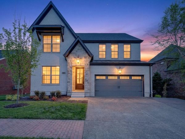 1087 Isaac Franklin Dr , Gallatin, TN 37066