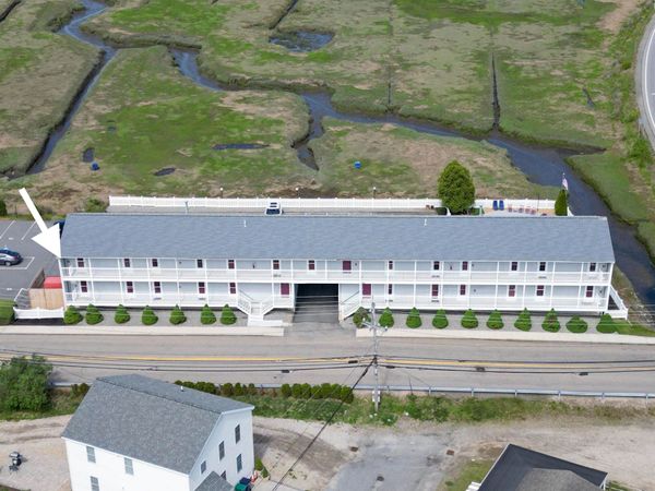 20 Brown Avenue, Unit 56, Hampton, NH 03842
