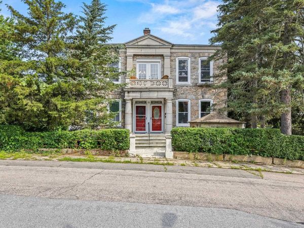 30 Rosedale Avenue, Manchester, NH 03103