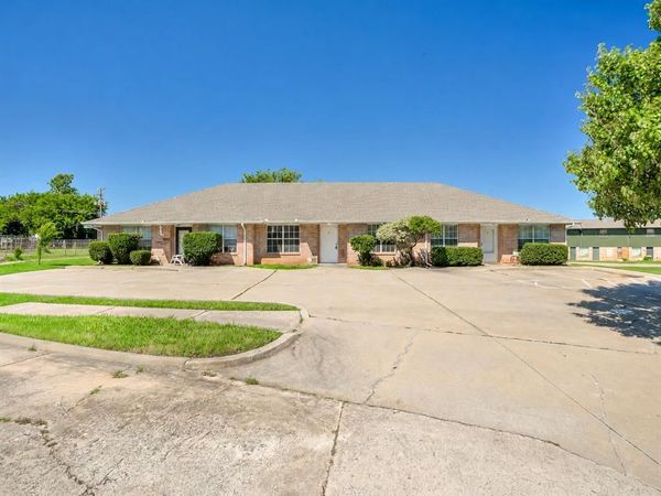 1510 Westfield Circle, Unit 1512, Norman, OK 73071