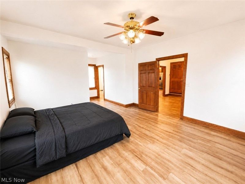 8942 Edison Street NE, Louisville, OH 44641 Photo 14