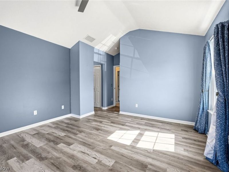 16093 Primrose Circle , Middleburg Heights, OH 44130 Photo 21