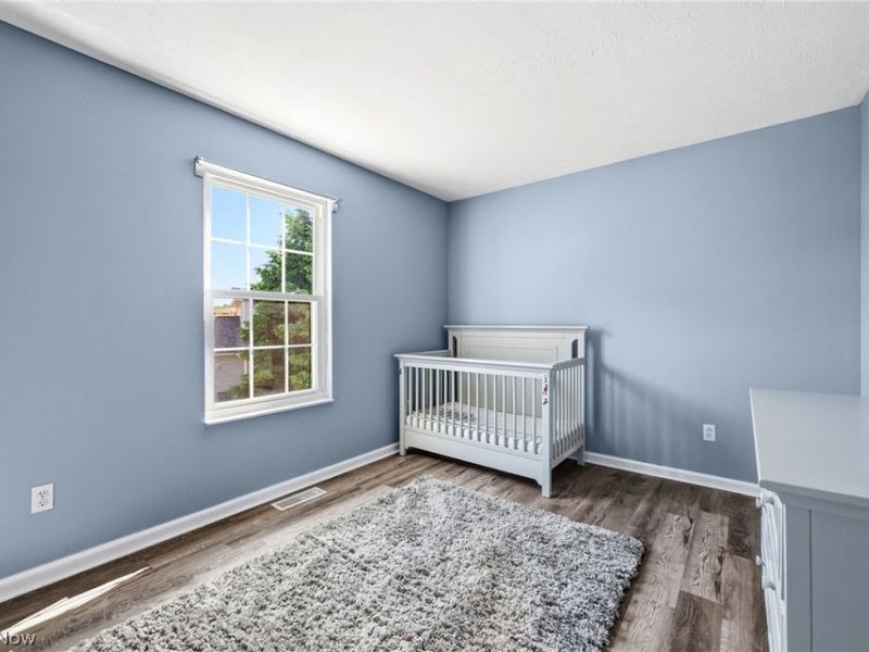 16093 Primrose Circle , Middleburg Heights, OH 44130 Photo 24
