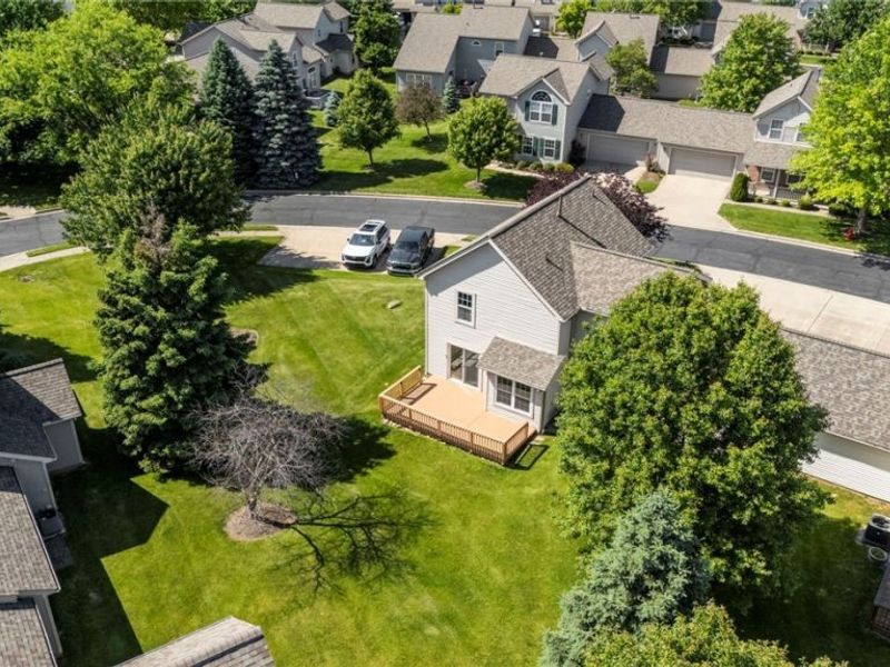 16093 Primrose Circle , Middleburg Heights, OH 44130 Photo 32