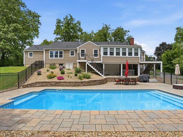 196 Foster St, Littleton, MA 01460