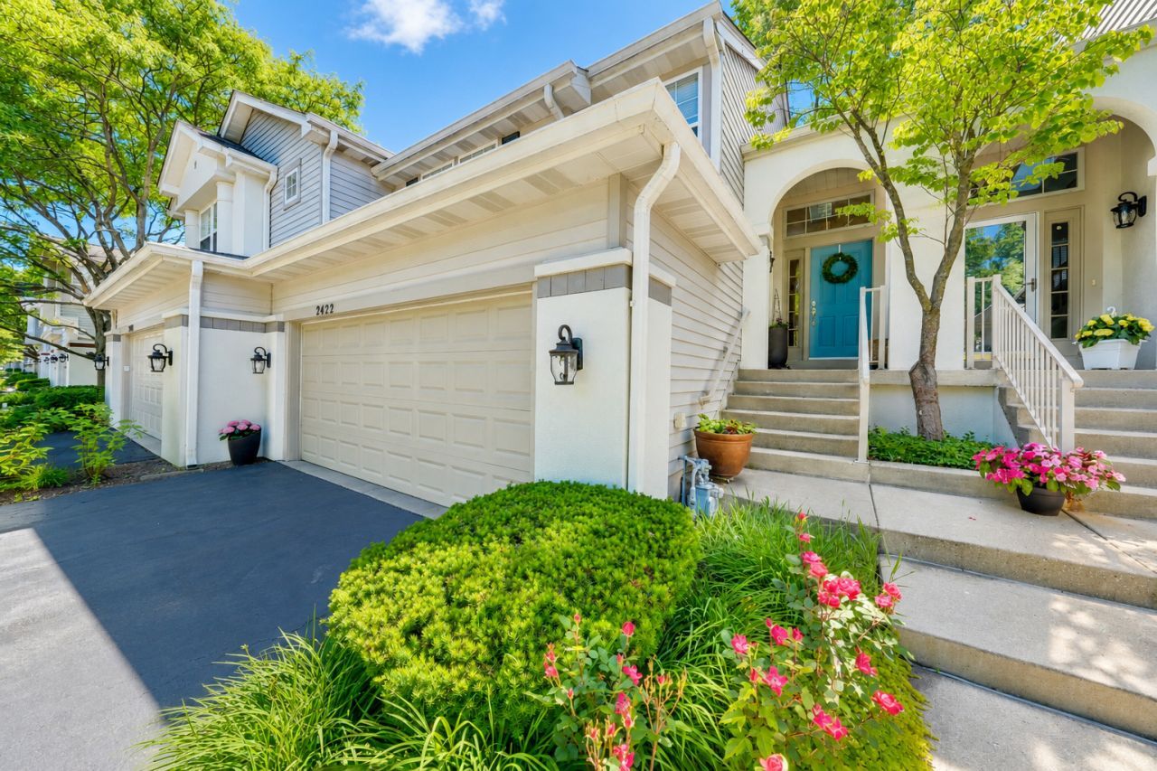 2422 Palazzo Drive , Buffalo Grove, IL 60089