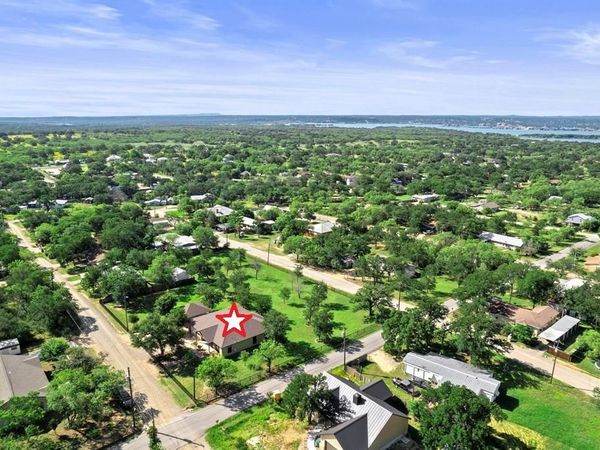 1404 Kings Valley DR , Granite Shoals, TX 78654