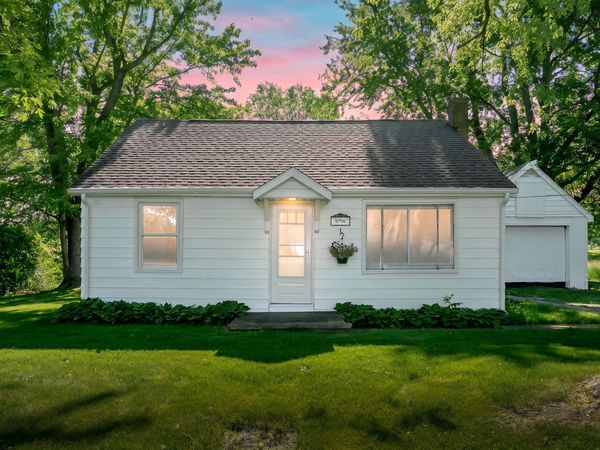 10561 Baldwin Road, Bridgman, MI 49106