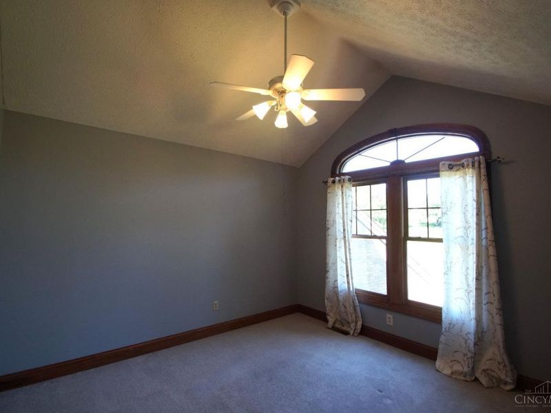 6291 Ashbourne Place, Green Township, OH 45233 Photo 17