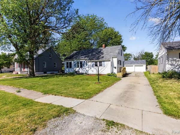 3005 Hanchett Street , Carrollton Twp, MI 48604