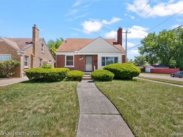 18900 Forrer Street , Detroit, MI 48235