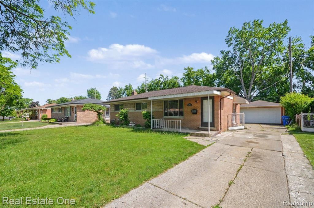 2510 Lincoln Drive, Warren, MI 48092 Main Photo