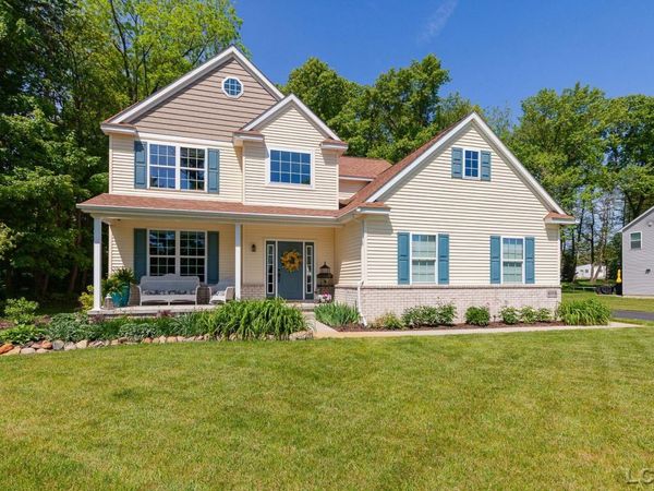 4018 McKenna , Adrian, MI 49221