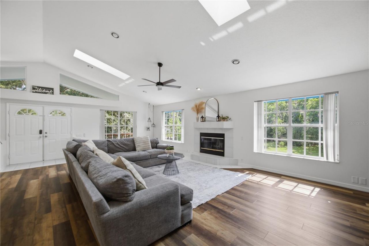 26347 Foamflower Boulevard, Wesley Chapel, FL 33544 Photo