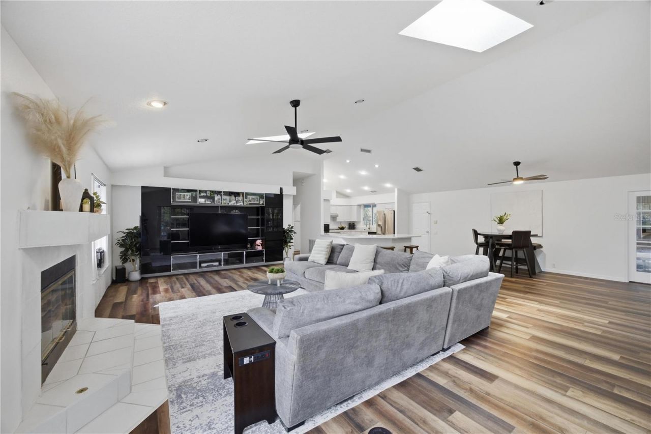 26347 Foamflower Boulevard, Wesley Chapel, FL 33544 Photo