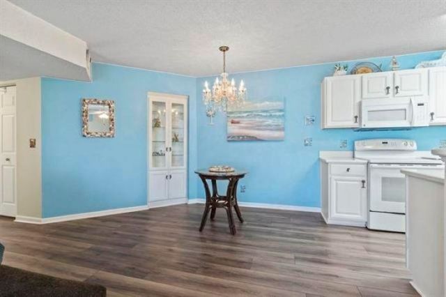 8835 Chandler Dr. Photo 15