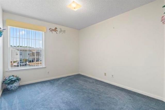8835 Chandler Dr. Photo 30