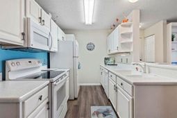 8835 Chandler Dr. photo 4