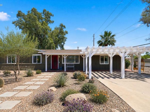 2302 W BERRIDGE Lane, Phoenix, AZ 85015