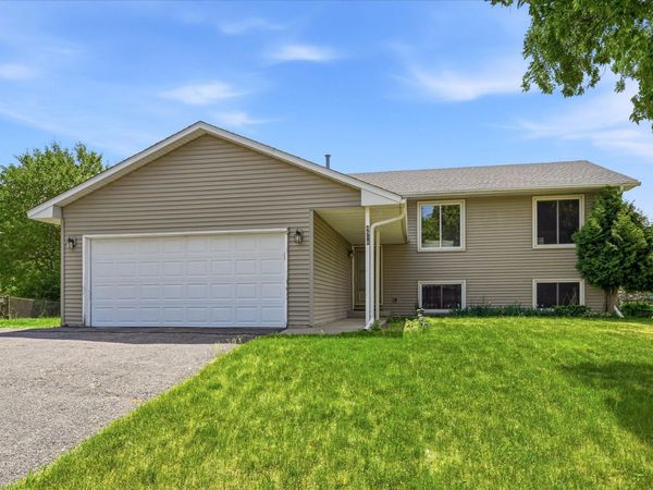 4516 Whitetail Way, Eagan, MN 55123