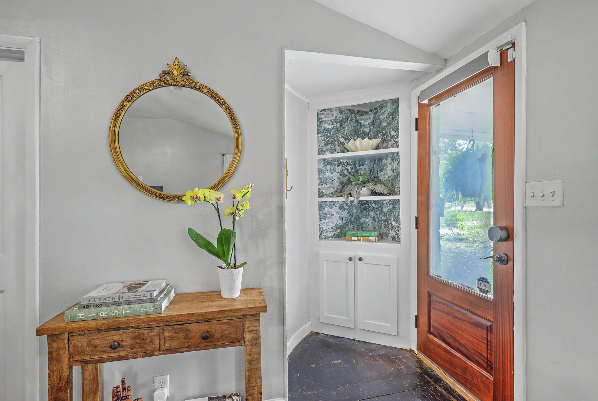 1138 Leesville Street Photo 8