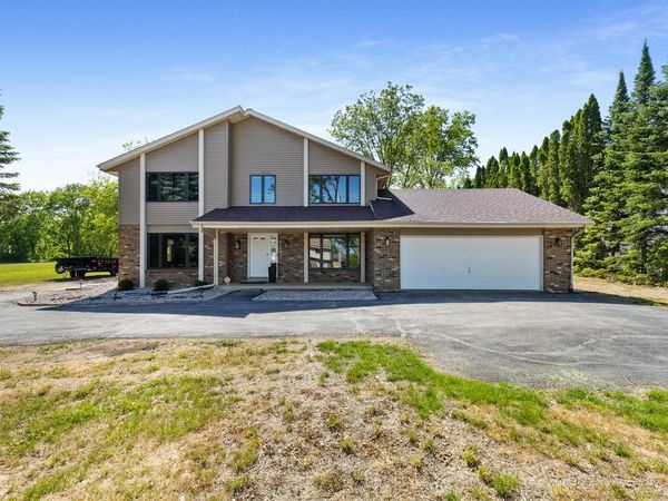 6459 N 107th STREET, Milwaukee, WI 53224