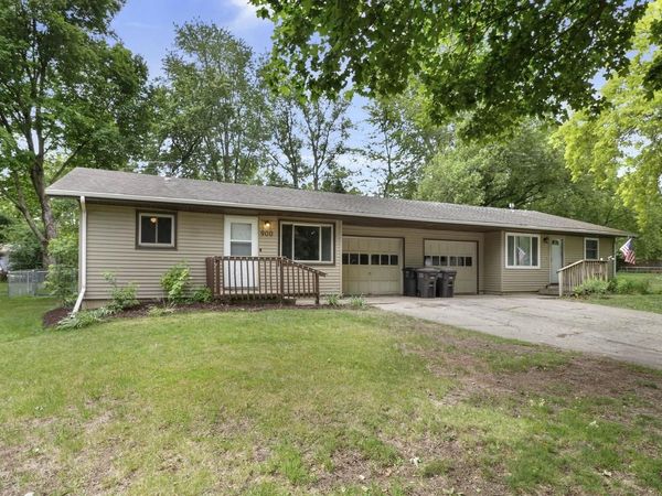 900 Monroe Court, Stoughton, WI 53589