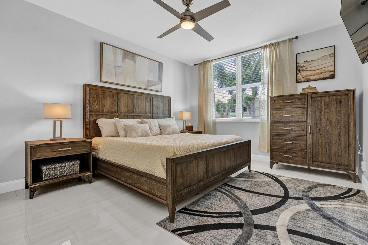 802 W Windward Way, Unit 217, Lantana, FL 33462 Photo