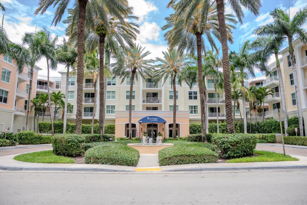 802 W Windward Way, Unit 217, Lantana, FL 33462 Photo