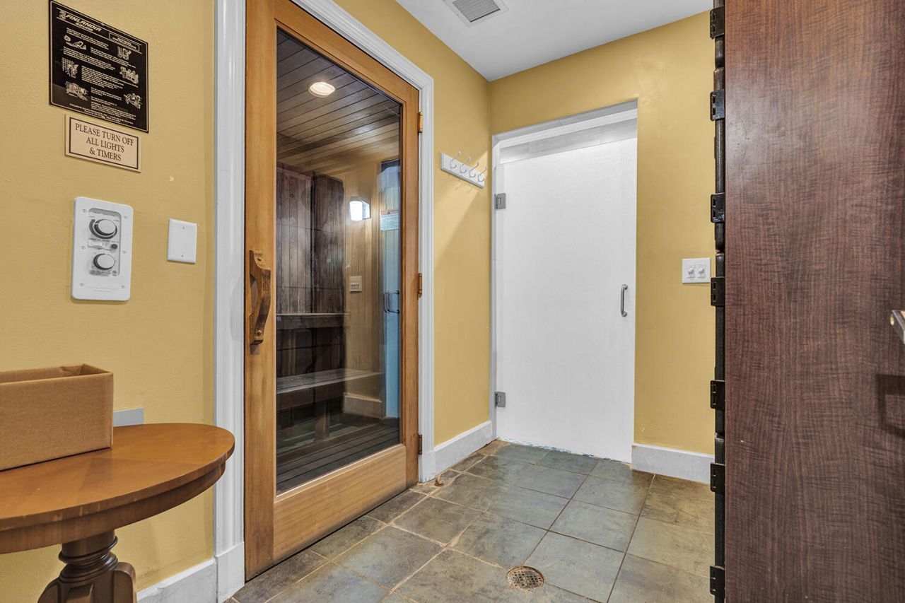 802 W Windward Way, Unit 217, Lantana, FL 33462 Photo