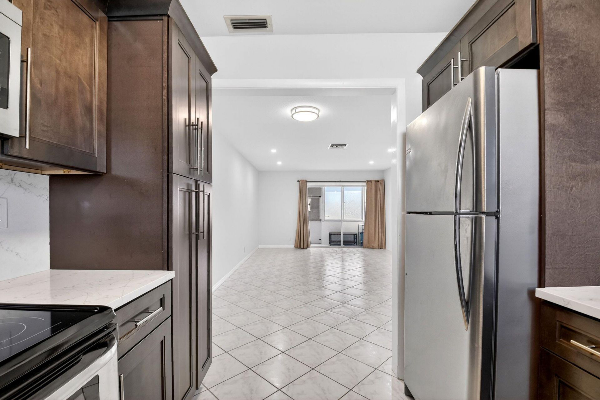 2783 Dudley Drive E, Unit D, West Palm Beach, FL 33415 Photo