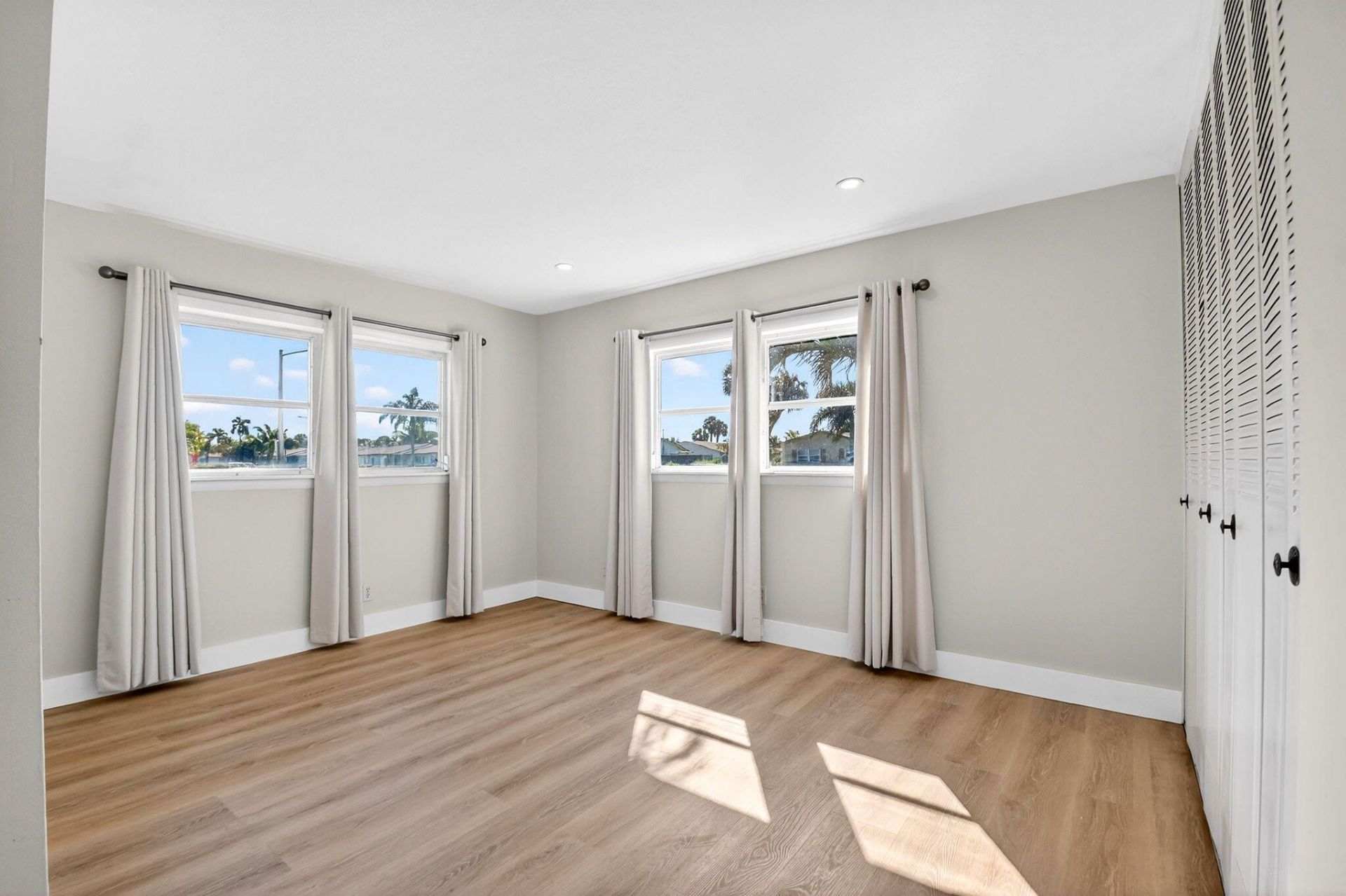 2783 Dudley Drive E, Unit D, West Palm Beach, FL 33415 Photo