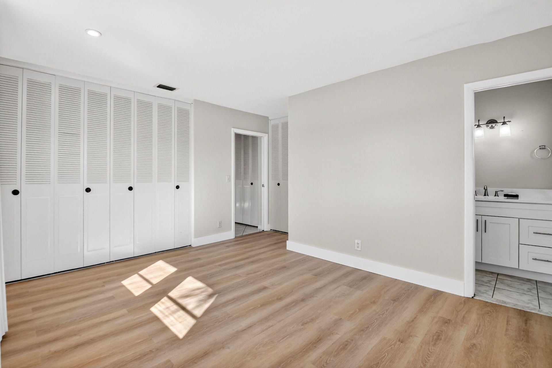 2783 Dudley Drive E, Unit D, West Palm Beach, FL 33415 Photo