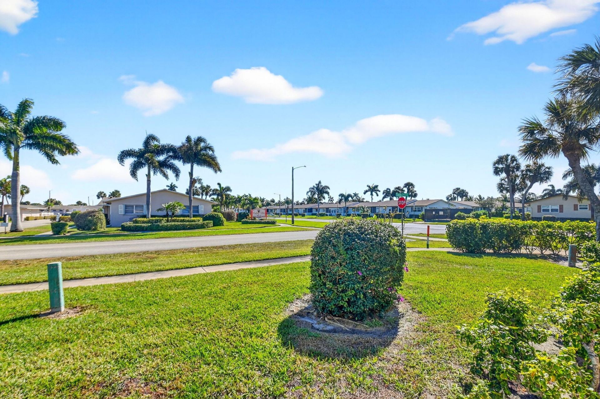 2783 Dudley Drive E, Unit D, West Palm Beach, FL 33415 Photo
