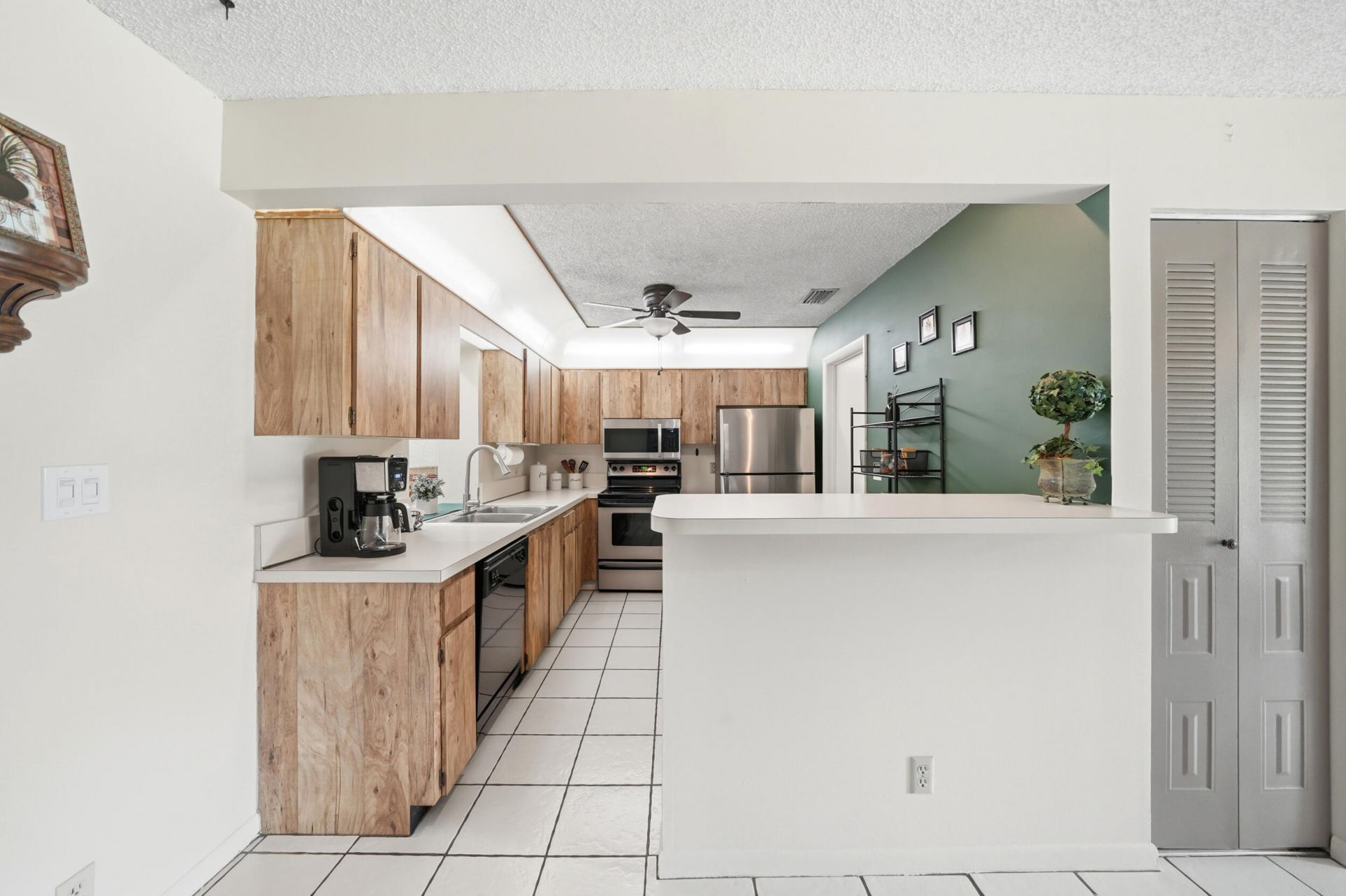 4841 SW 201st Terrace, Southwest Ranches, FL 33332 Photo